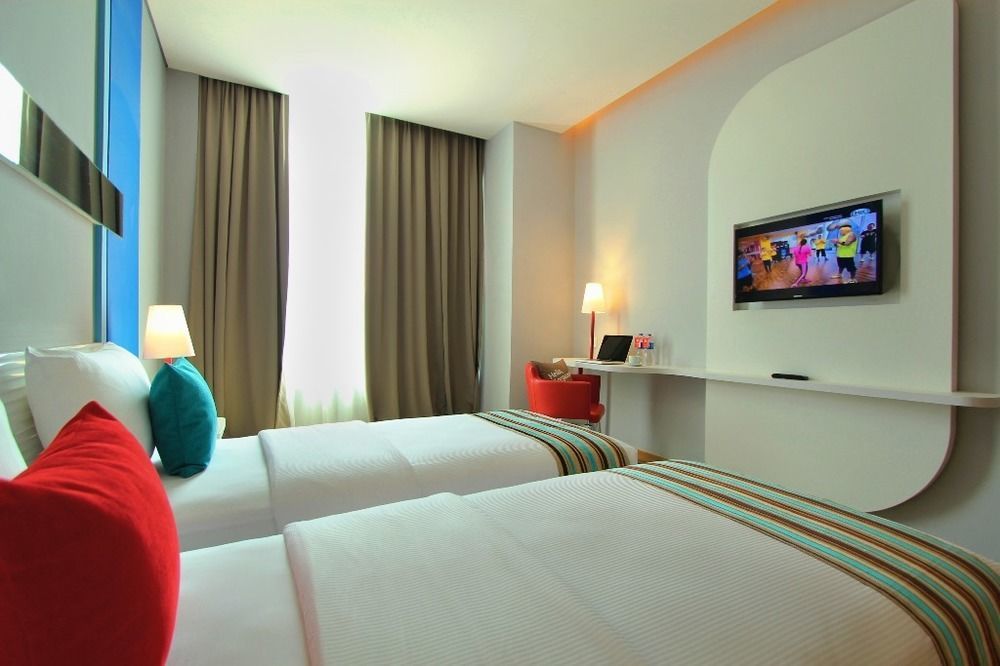 Fox Lite Hotel Metro Indah - Bandung Exteriör bild