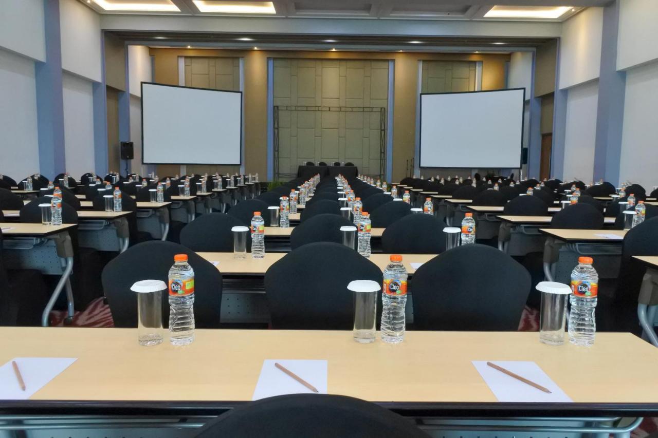 Fox Lite Hotel Metro Indah - Bandung Exteriör bild