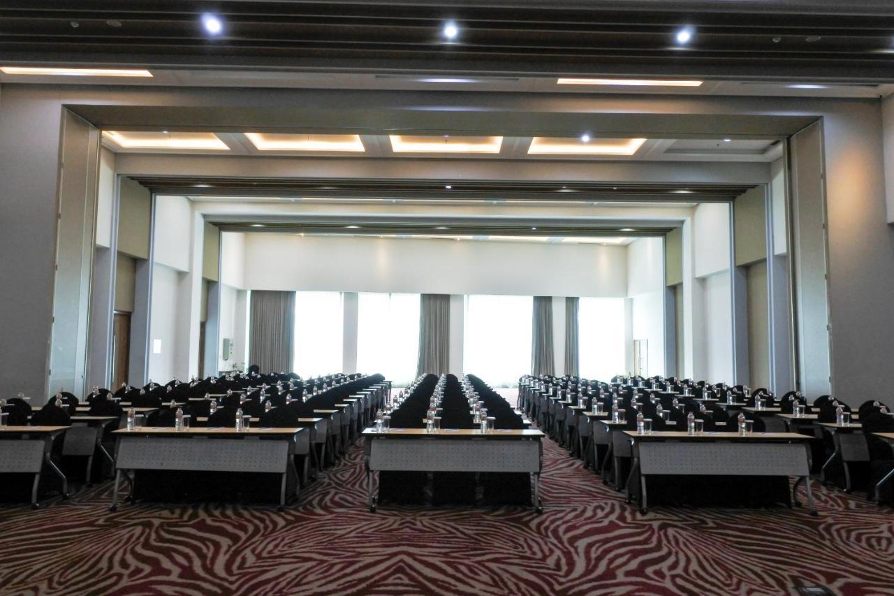 Fox Lite Hotel Metro Indah - Bandung Exteriör bild